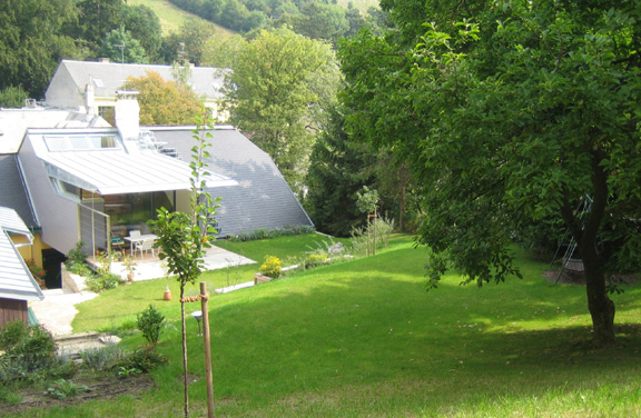 Terrasse mit Bepflanzung